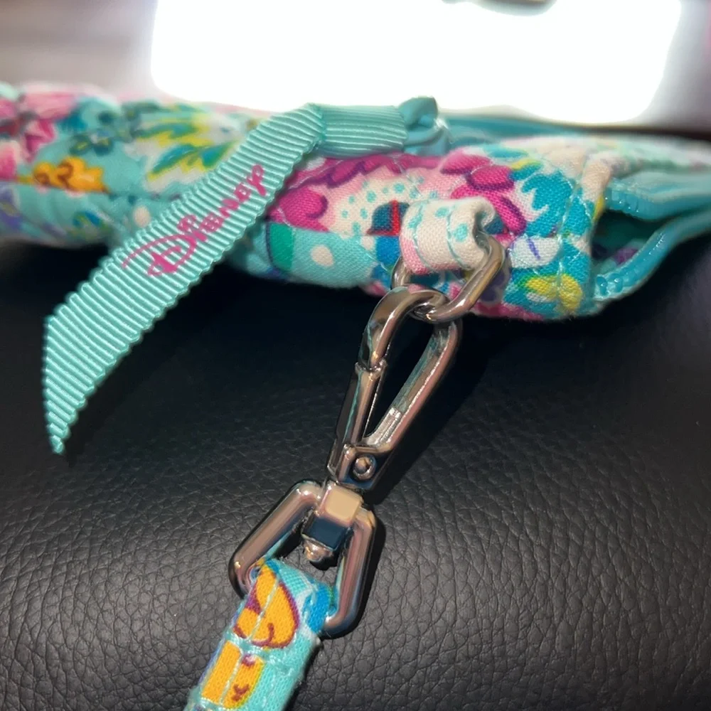 NWOT Vera Bradley Disney Ariel Under The Sea Wristlet